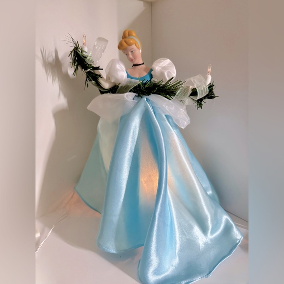 Disney Other - Walt Disney’s Cinderella Light Up Christmas Tree Topper 🎄